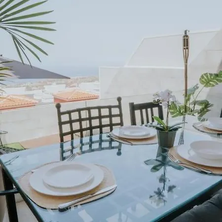 샬레 Sunset Luxe,jacuzzi,sea View ,netflix 아데제